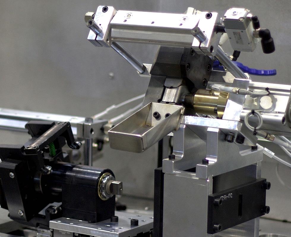 New fixture for  laser welding of automobile components