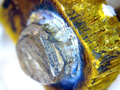 Laser welding on bronze and stainless steel